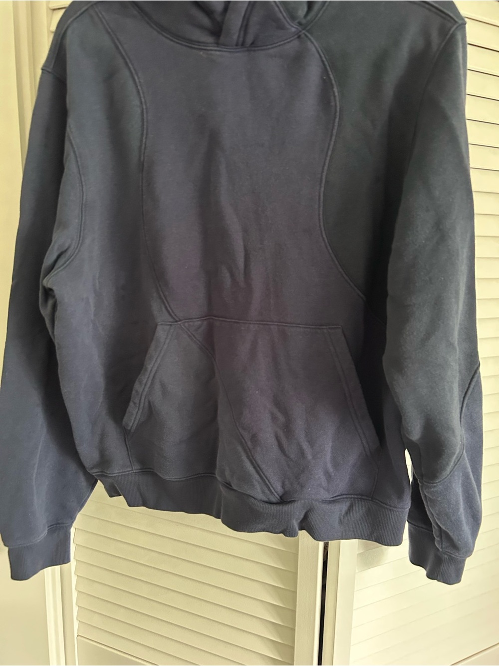 ALO Yoga women’s Navy Crewneck Hoodie & sweatpants